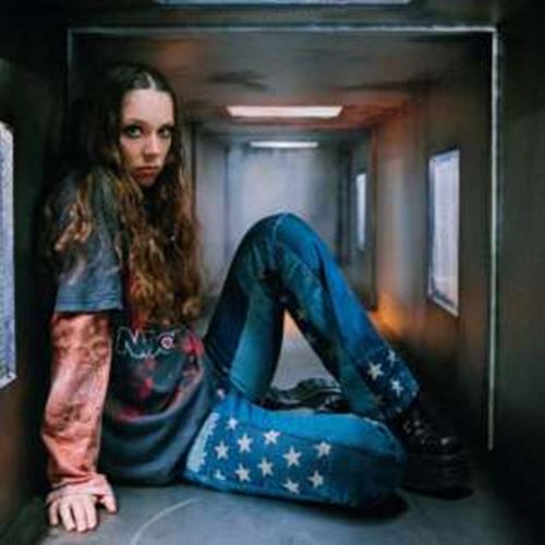 Holly Humberstone - The Walls Are Way Too Thin